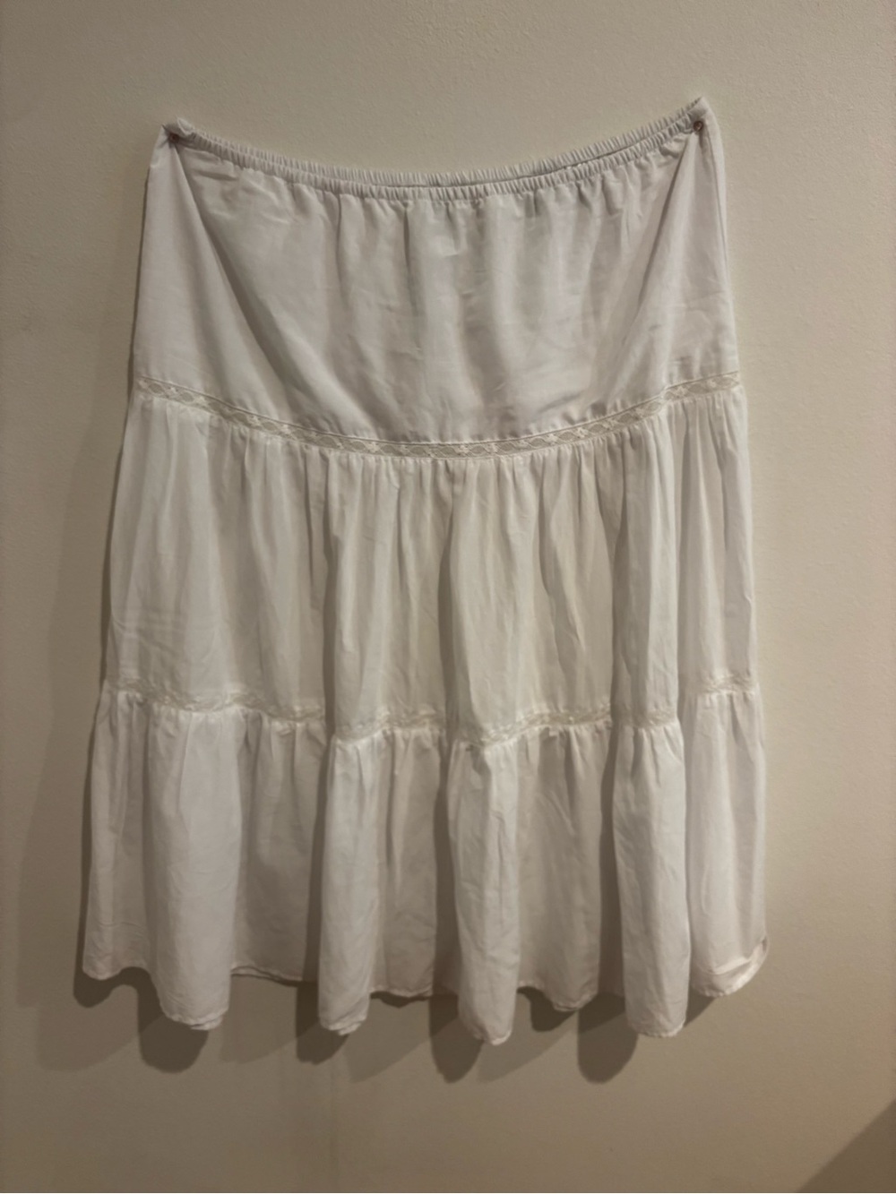 H&M White Tiered A-Line Maxi Skirt